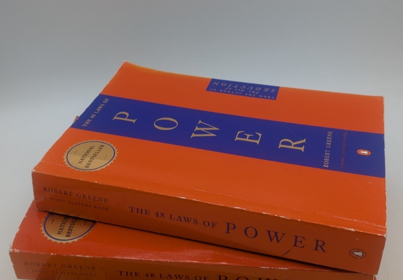 READ lot of 2 BOOKS – 48 Laws of Power by Robert Greene Paperback-