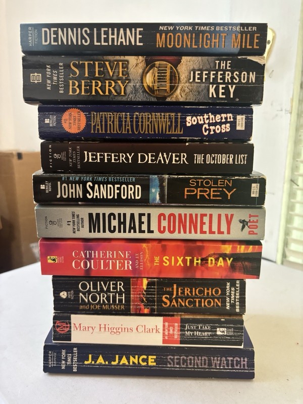 Lot of 10 – Mystery and Thrillers – Mixed Authors – FREE SHIPPING