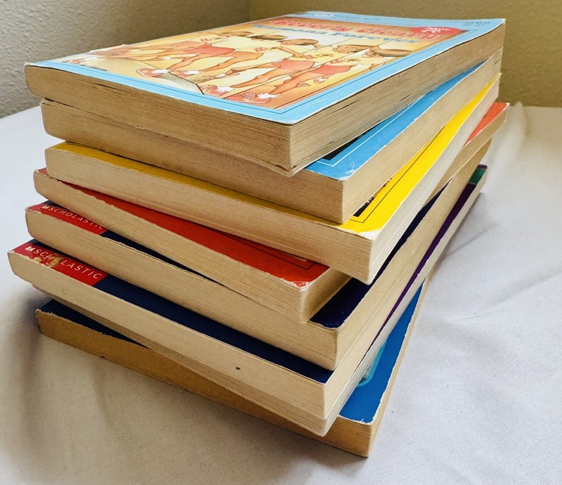 Lot of 8 Vintage Beverly Cleary Ramona Beezus Strider Henshaw Ralph Paperback gallery
