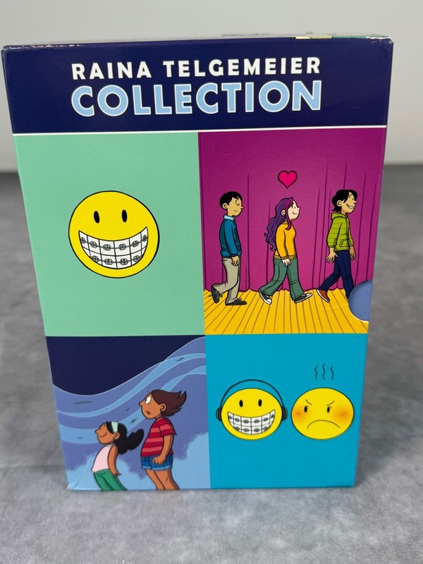 Raina Telgemeier Collection Box Set 4 book lot (Smile, Drama, Sisters, Ghosts,) gallery