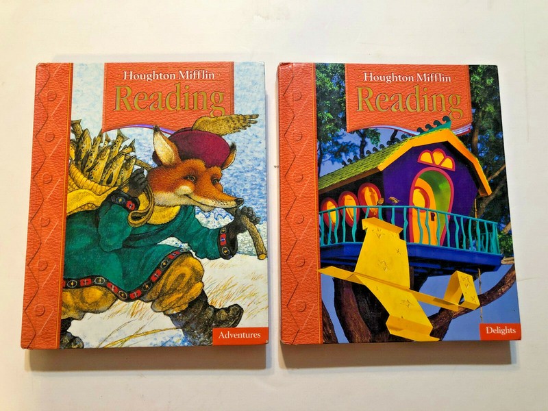 Houghton Mifflin Reading: Adventures Level 2-1 Delights 2-2 Bundle 2005 Grade 2