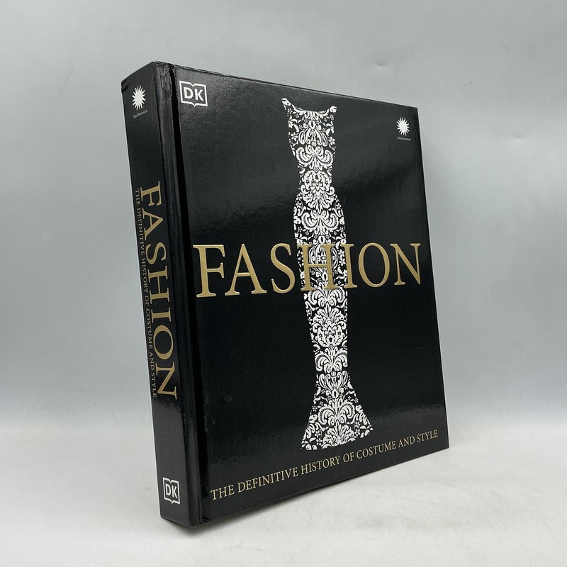 FASHION: THE DEFINITIVE HISTORY OF COSTUME AND STYLE DK Hardcover Black