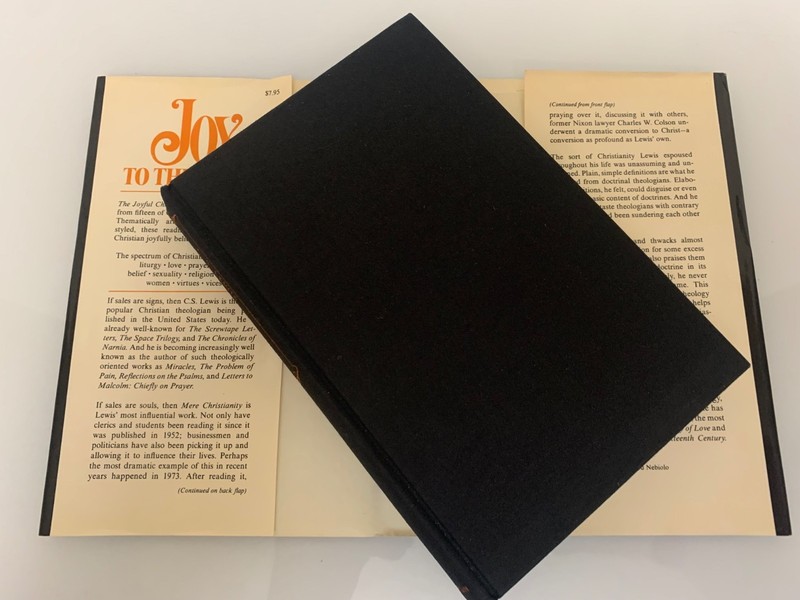 The Joyful Christian 127 Reading by C. S. Lewis 1977 HCDJ 2nd Printing Good gallery