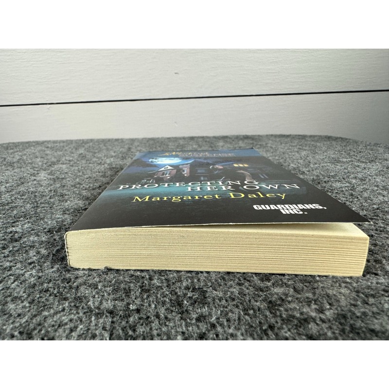Protecting Her Own by Margaret Daley (Paperback) gallery