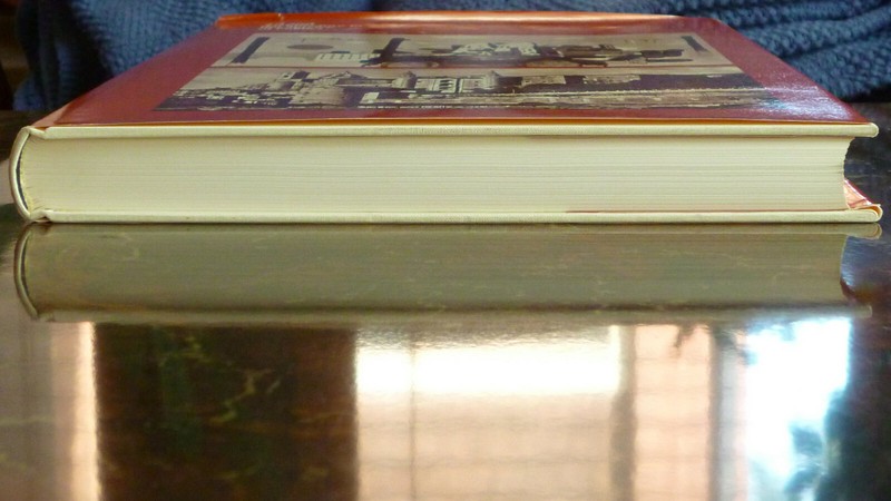 Art and Architecture in the Service of Politics (1978, Hardcover) gallery