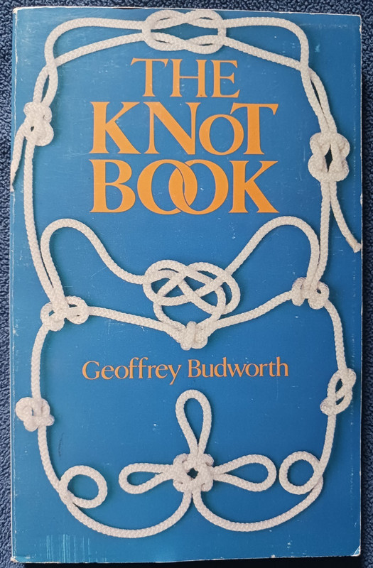The Knot Book – Geoffrey Budworth – 1985 Paperback Edition