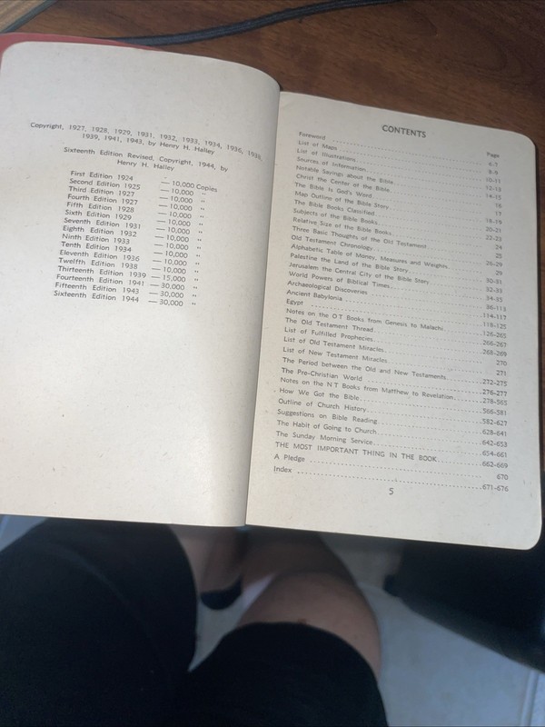 Pocket Bible Handbook by Henry H. Halley - 1944 gallery