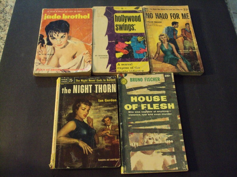 5 Viintage Fiction Novels Check Listing fot Aditional Info ID:86246
